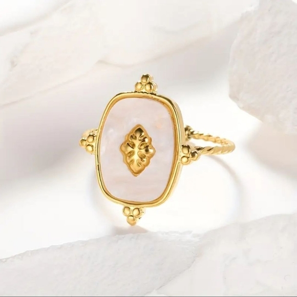 WOMEN'S RING 18K GOLD PLATED STAINLESS STEEL - Picture 2 of 6